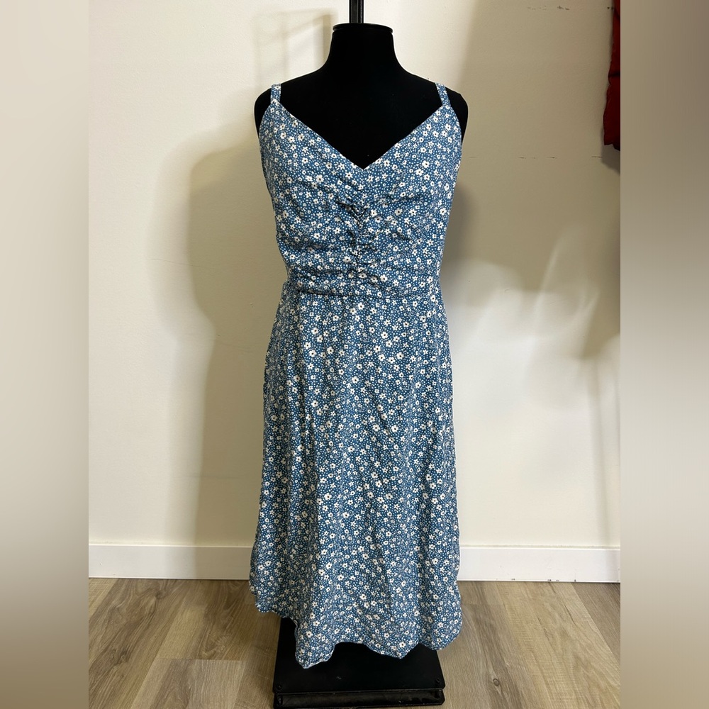 ◾️Torrid Floral Blue Spaghetti Strap Dress
